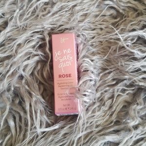 It Cosmetics Je ne sais quoi hydrating lip color